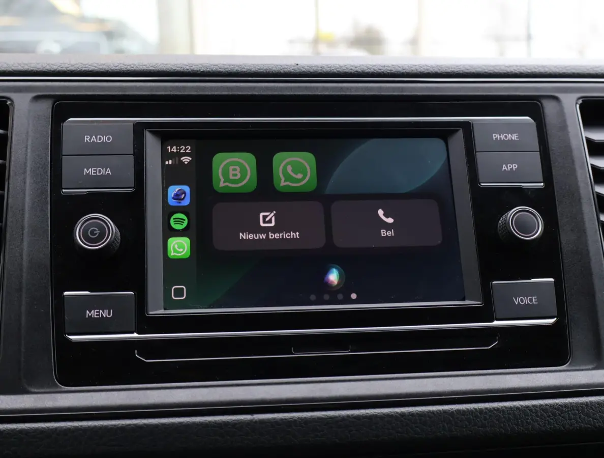 30 2.0 TDI L3H3 + APPLE CARPLAY / ANDROID AUTO / PDC / CRUISE / DEEP OCEAN