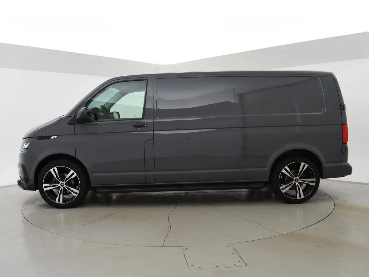 2.0 TDI L2H1 + LED | 20 INCH LMV | TREEPLANKEN | APPLE CARPLAY | TREKHAAK