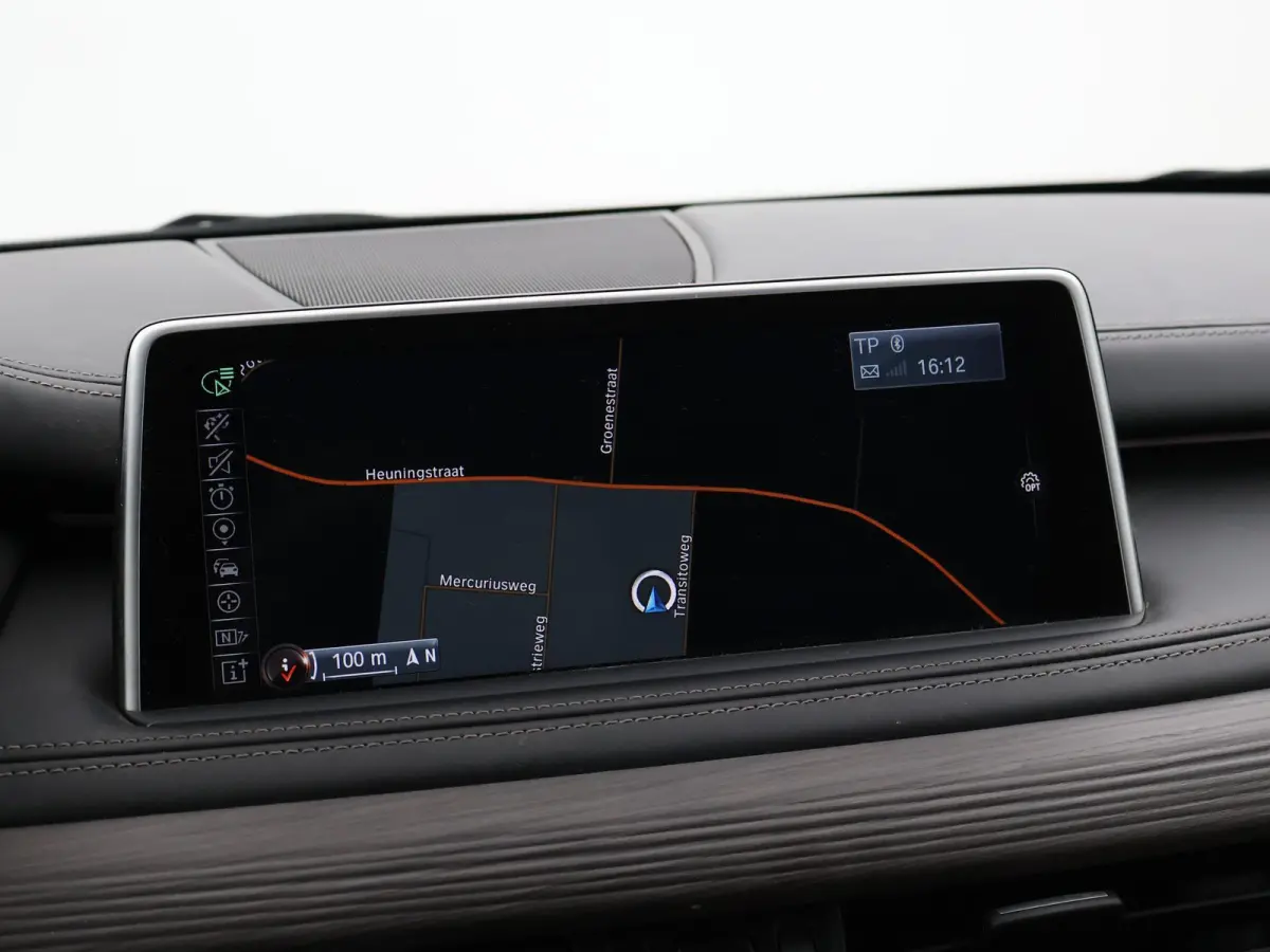 xDrive40e HYBRID + HEAD-UP DISPLAY / NAPPA LEDER / SURROUND VIEW CAMERA / 20 INCH LMV