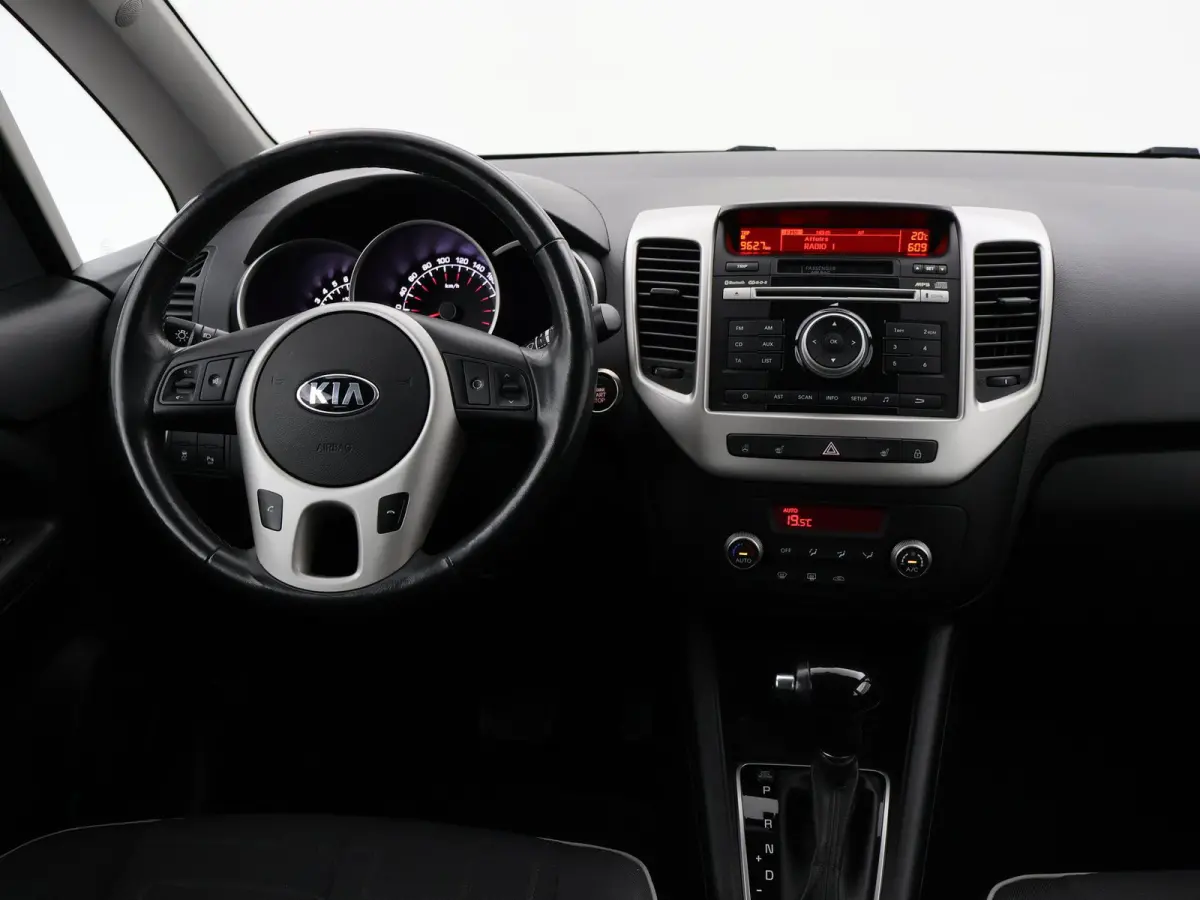 1.6 CVVT AUTOMAAT + STUUR/STOELVERWARMING | PARKEERSENSOREN | LMV | CLIMATE CONTROL