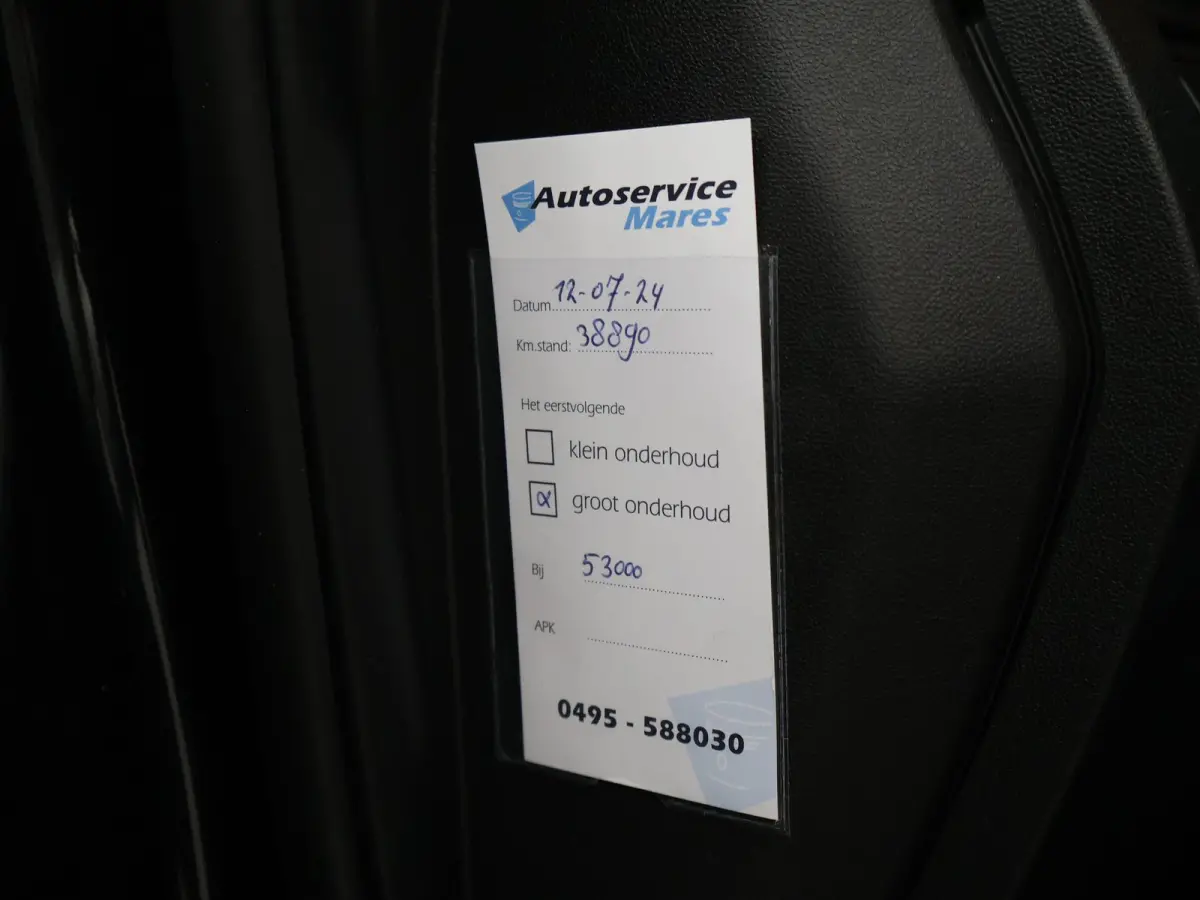 1.6 CVVT AUTOMAAT + STUUR/STOELVERWARMING | PARKEERSENSOREN | LMV | CLIMATE CONTROL