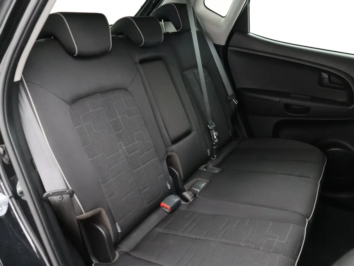 1.6 CVVT AUTOMAAT + STUUR/STOELVERWARMING | PARKEERSENSOREN | LMV | CLIMATE CONTROL