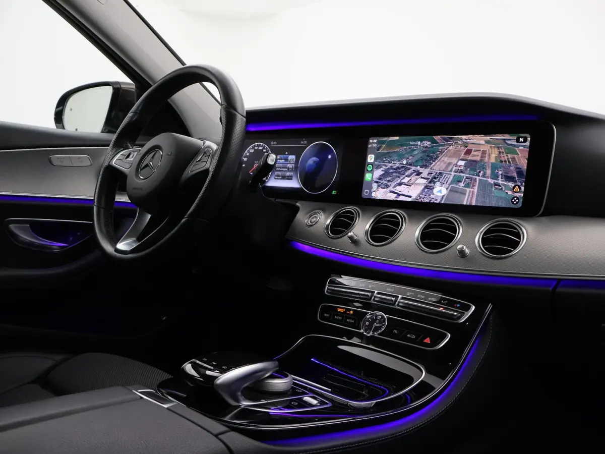 200 AVANTGARDE SEDAN + DIGITALE COCKPIT WIDESCREEN | SCHUIFDAK | SFEERVERLICHTING