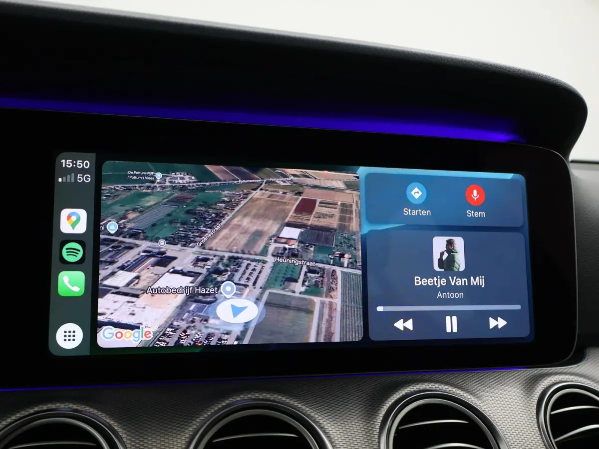 200 AVANTGARDE SEDAN + DIGITALE COCKPIT WIDESCREEN | SCHUIFDAK | SFEERVERLICHTING