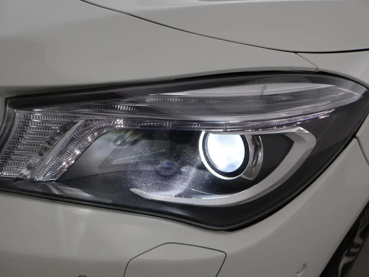 250 4MATIC 211 PK AMG SPORT + PANORAMA | LEDER | HARMAN/KARDON