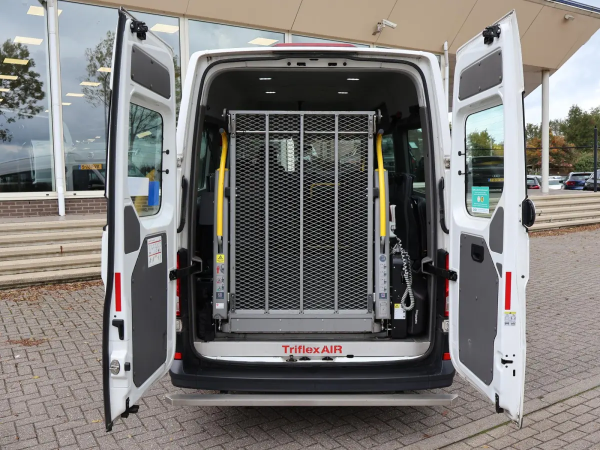 2.0 TDI ROLSTOEL AUTO 9-PERS. + 4 ROLSTOELEN *EXCL. BTW* - EURO 6 - LIFT