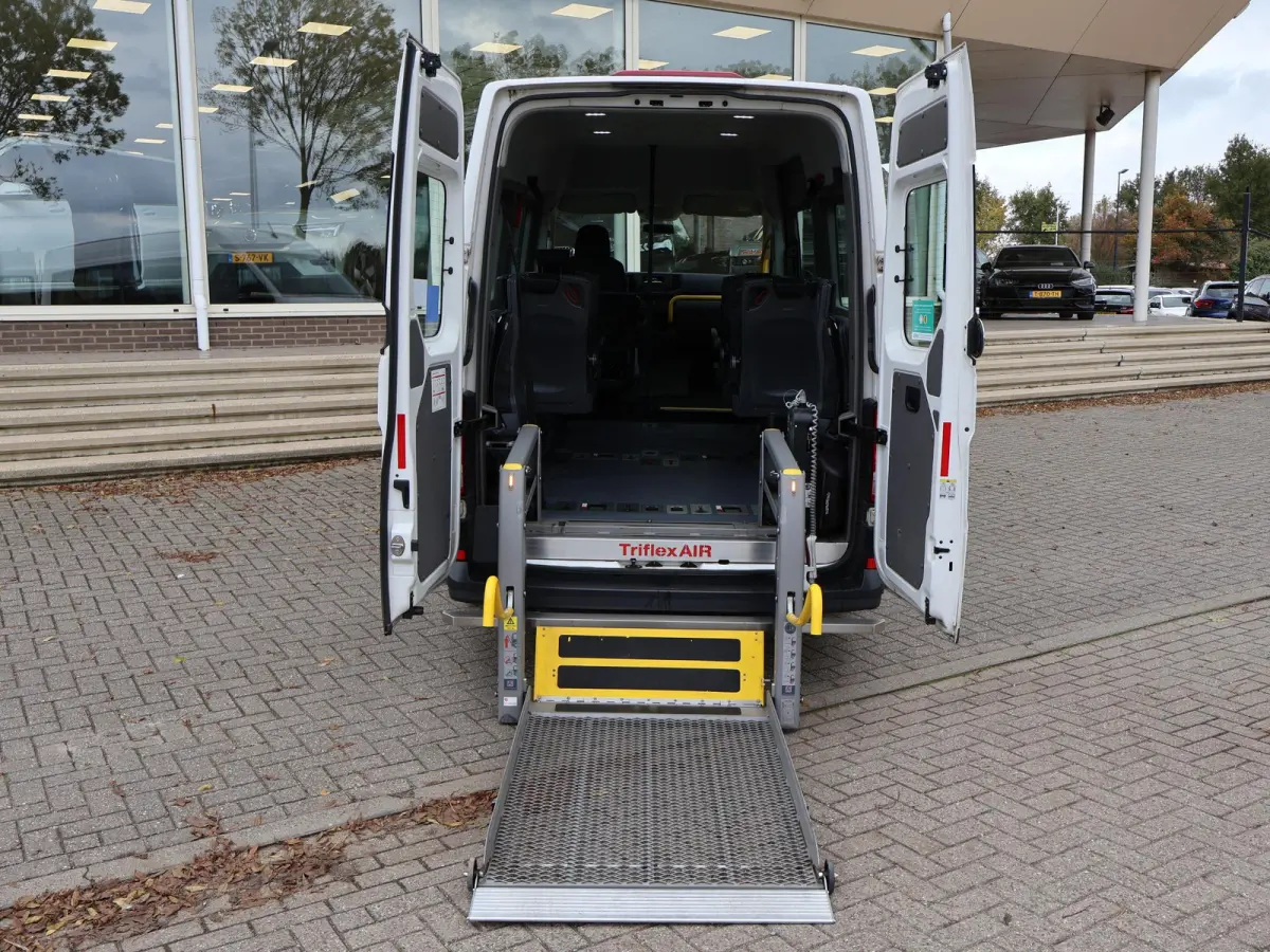 2.0 TDI ROLSTOEL AUTO 9-PERS. + 4 ROLSTOELEN *EXCL. BTW* - EURO 6 - LIFT