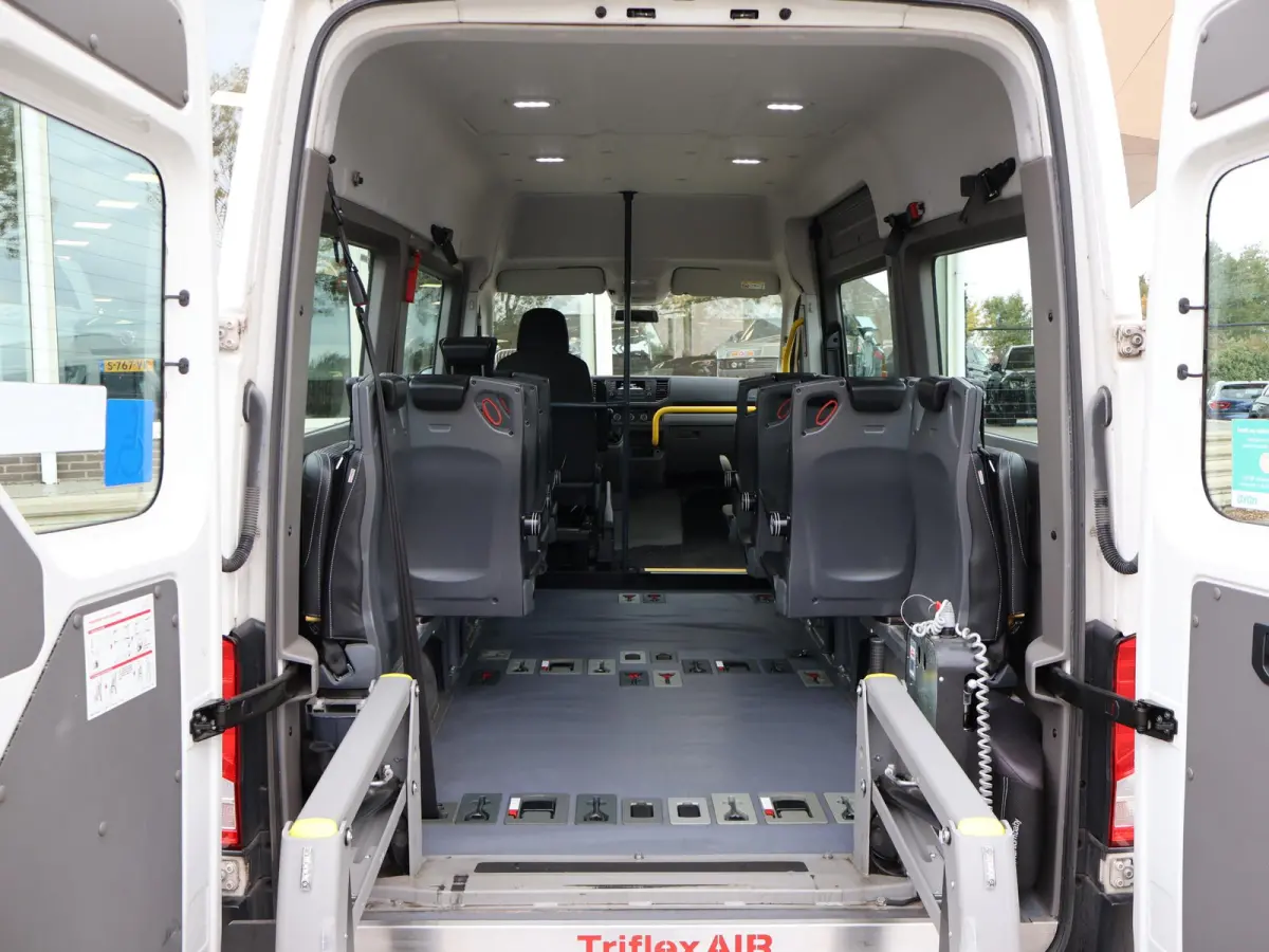 2.0 TDI ROLSTOEL AUTO 9-PERS. + 4 ROLSTOELEN *EXCL. BTW* - EURO 6 - LIFT