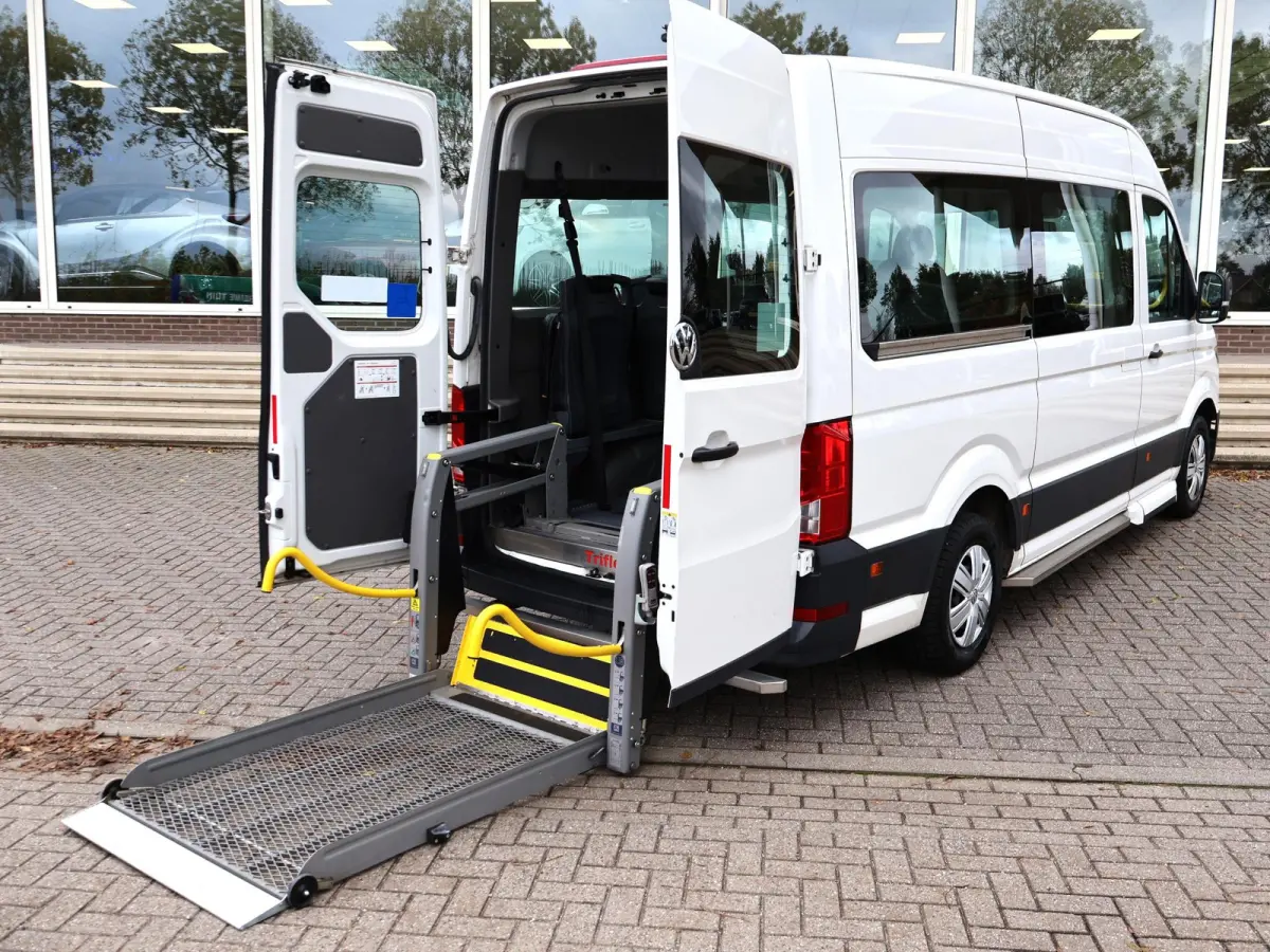 2.0 TDI ROLSTOEL AUTO 9-PERS. + 4 ROLSTOELEN *EXCL. BTW* - EURO 6 - LIFT