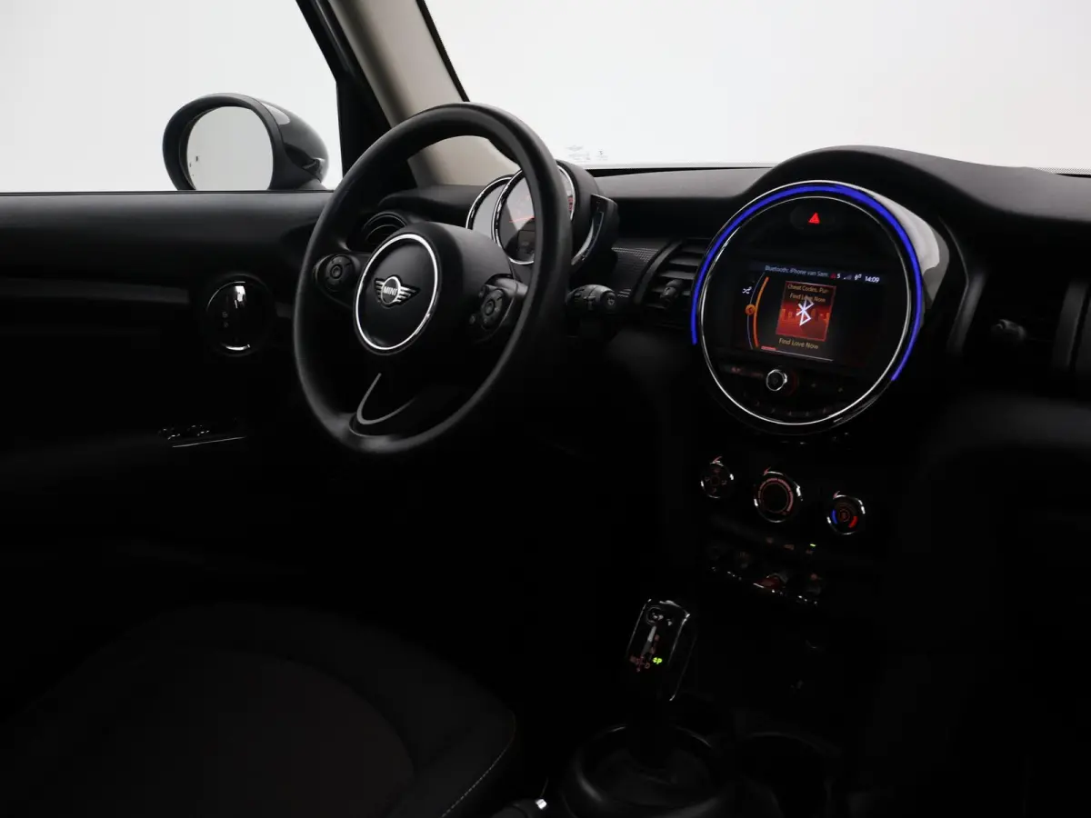 1.5 COOPER SALT 5-DEURS AUT. *STARLIGHT BLUE* + LED / AIRCO
