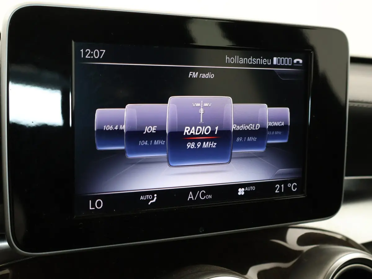 350e 4MATIC PLUG-IN HYBRID + TREKHAAK | PANORAMA | LUCHTVERING | LED | STOELVERWARMING