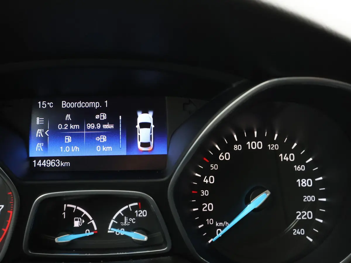 1.0 ECOBOOST 125 PK + APPLE CARPLAY / TREKHAAK / VOORRUITVERWARMING