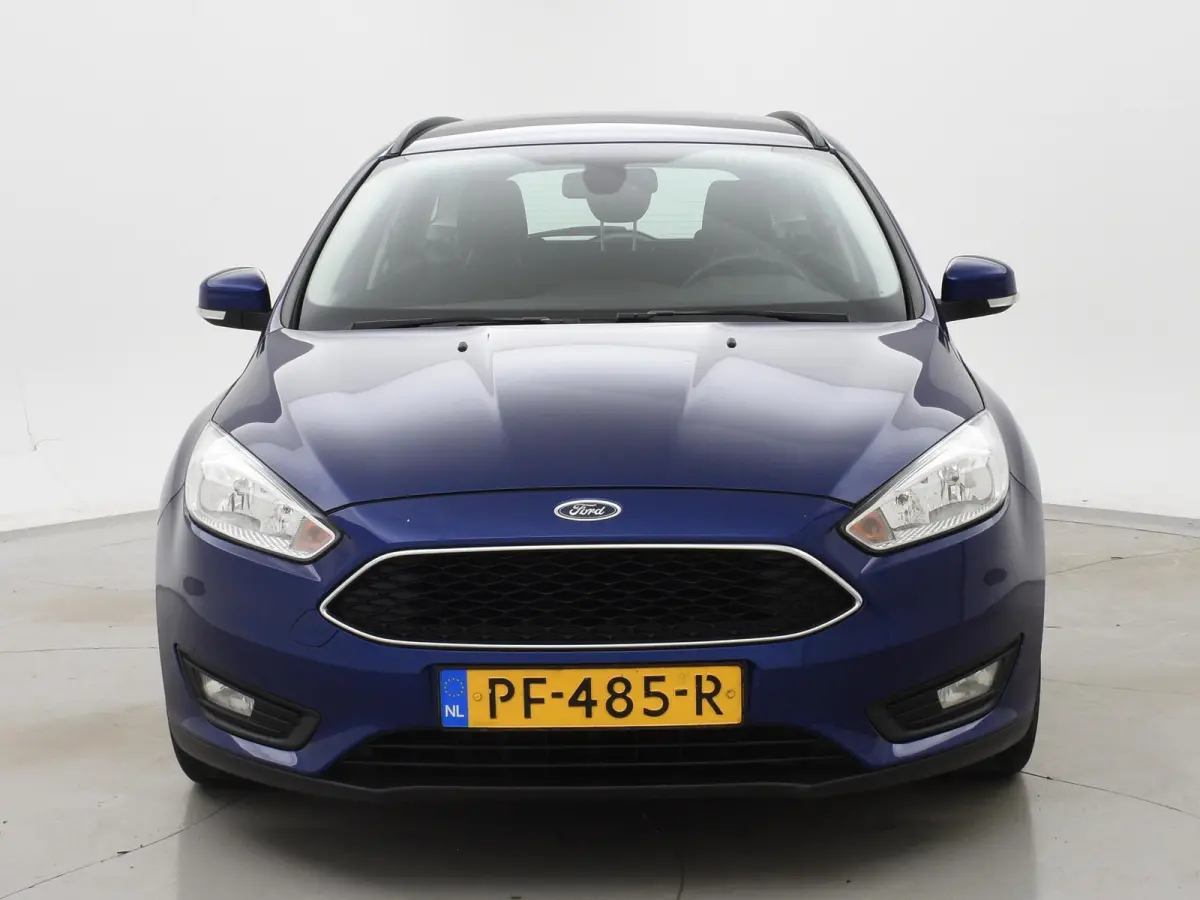 1.0 ECOBOOST 125 PK + APPLE CARPLAY / TREKHAAK / VOORRUITVERWARMING