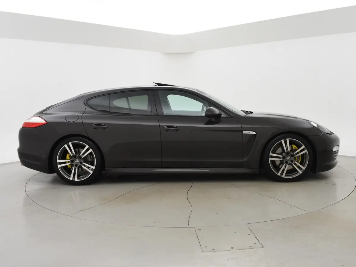 4 3.6 V6 300 PK *55.056 KM! | ORIG. NL!* | 19 INCH TURBO VELGEN | SCHUIFDAK | SPORT CHRONO