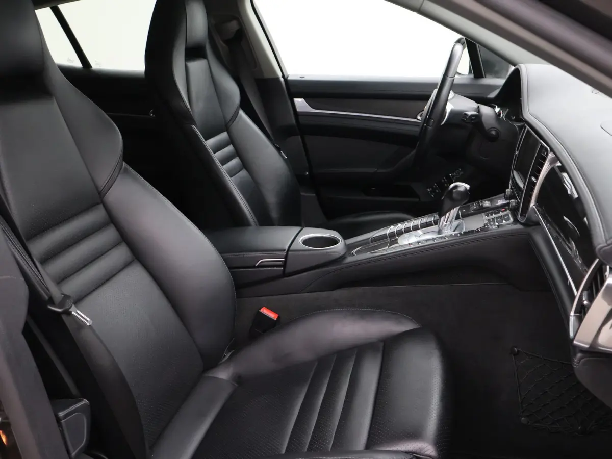 4 3.6 V6 300 PK *55.056 KM! | ORIG. NL!* | 19 INCH TURBO VELGEN | SCHUIFDAK | SPORT CHRONO