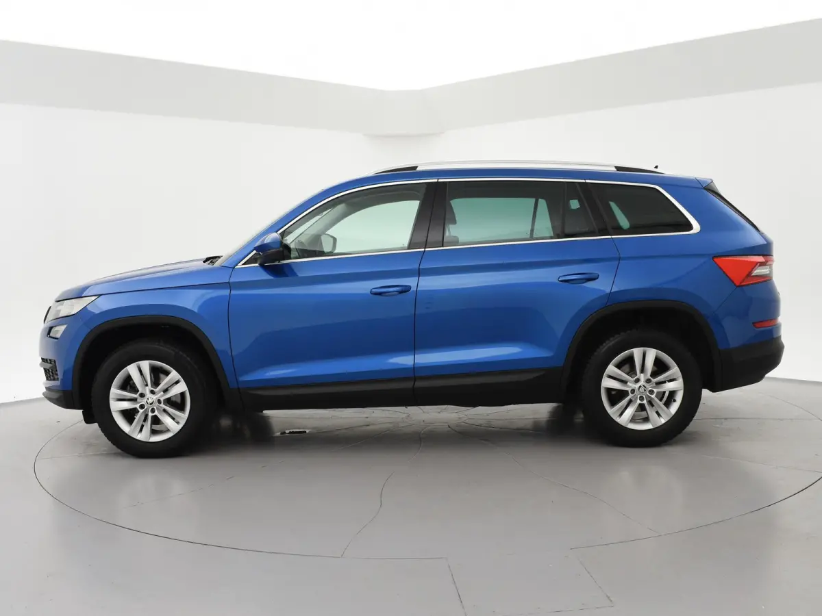 1.5 TSI 150 PK DSG AUT. *RACE BLUE METALLIC* + WEGKLAPBARE TREKHAAK 1800 KG