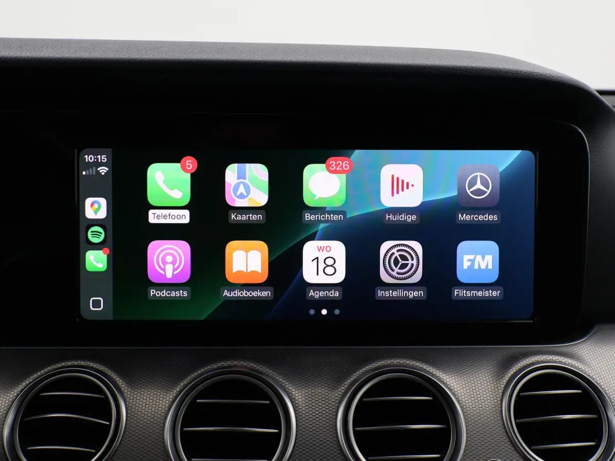 220d 194 PK AUT9 AVANTGARDE + TREKHAAK Mercedes-Benz E-klasse Estate 220d 194 PK AUT9 + TRKEHAAK / SFEERVERLICHTING / SFEERVERLICHTING / APPLE CARPLAY / LED