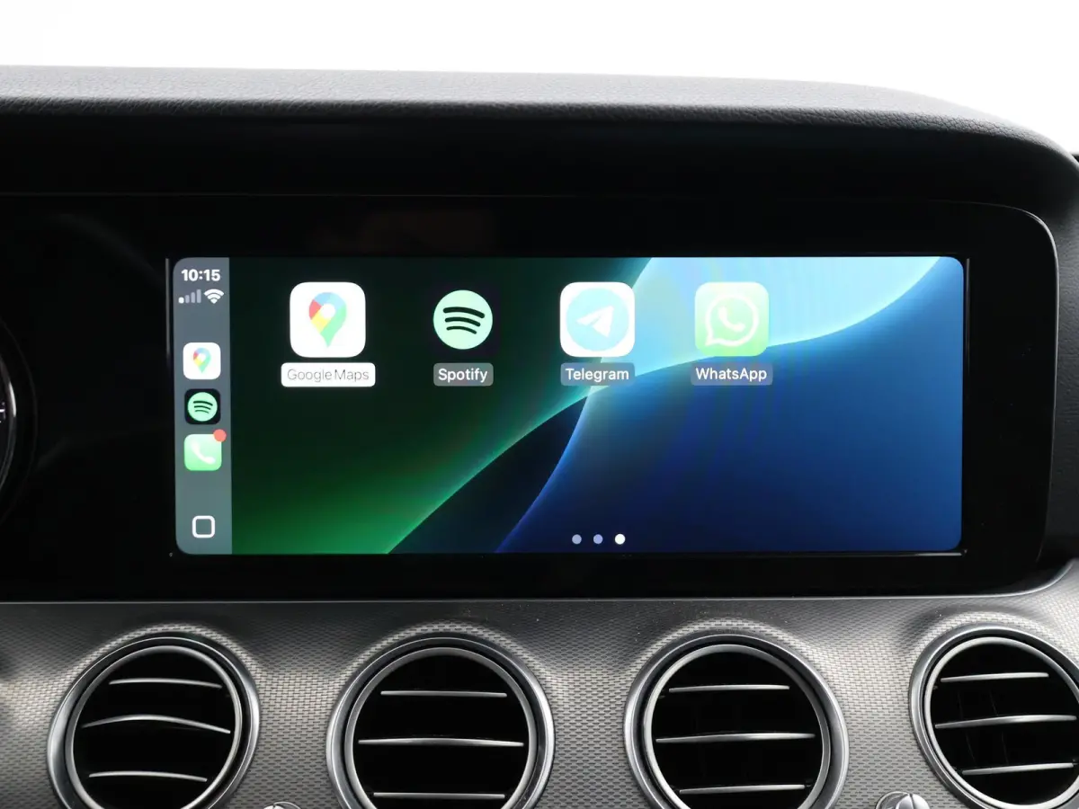 220d 194 PK AUT9 AVANTGARDE + TREKHAAK Mercedes-Benz E-klasse Estate 220d 194 PK AUT9 + TRKEHAAK / SFEERVERLICHTING / SFEERVERLICHTING / APPLE CARPLAY / LED