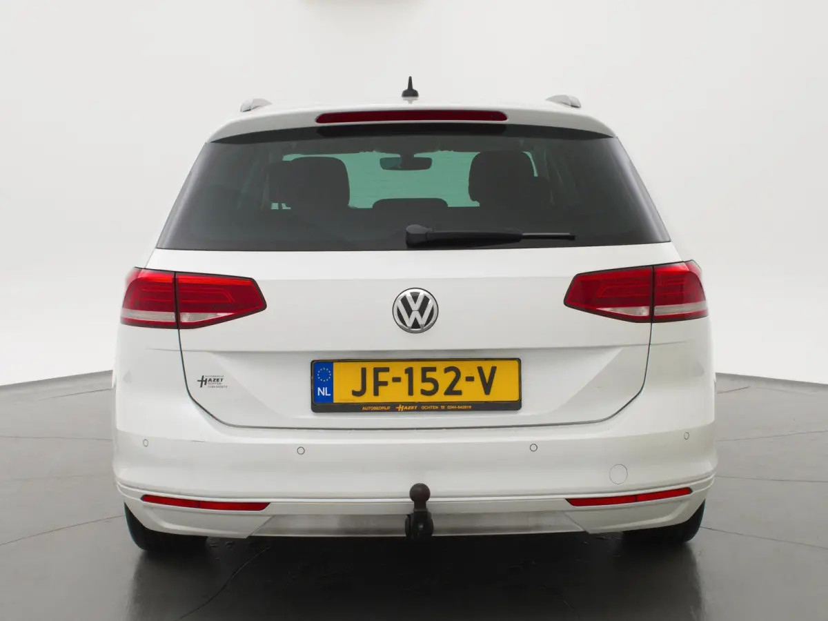 1.6 TDI DSG AUT. COMFORTLINE + WEGKL. TREKHAAK / LED / NAVIGATIE