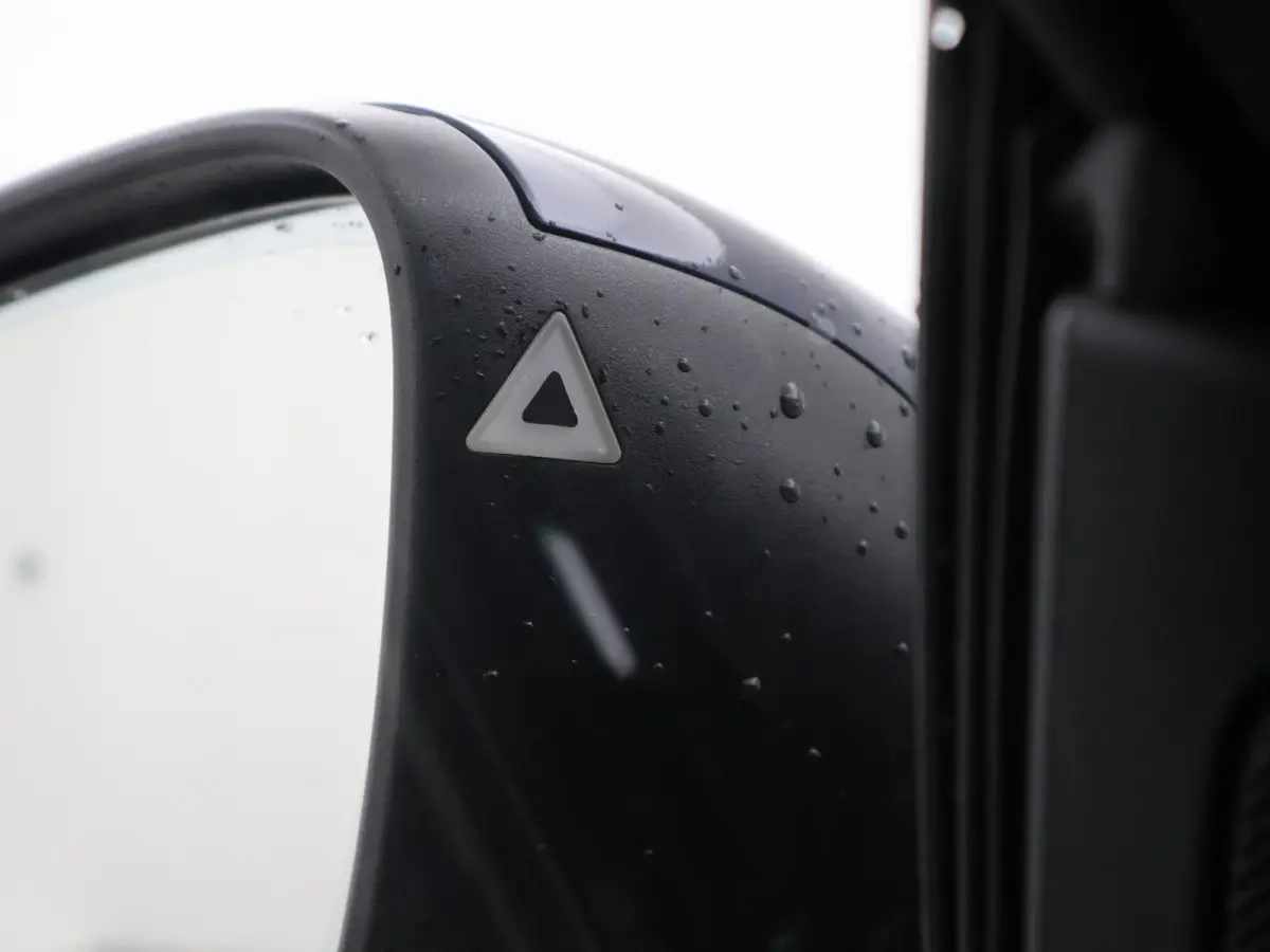 420i H.E. + SPORTSOELEN | LEDER | CAMERA | DIGITALE COCKPIT | MEMORY | HARMAN/KARDON