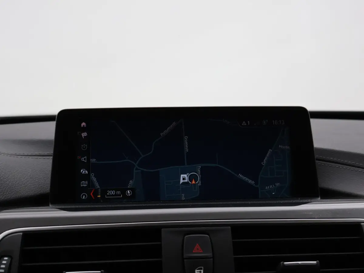 420i H.E. + SPORTSOELEN | LEDER | CAMERA | DIGITALE COCKPIT | MEMORY | HARMAN/KARDON