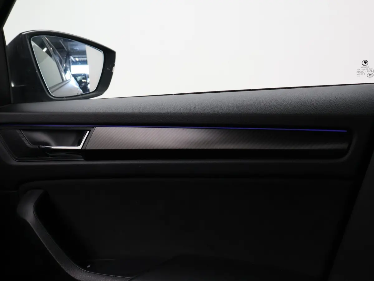 1.5 TSI 150 PK DSG AUT. 7-PERS SPORTLINE *MAT ZWART* + ADAPTIVE CRUISE | VIRTUAL COCKPIT | CAMERA | 20 INCH
