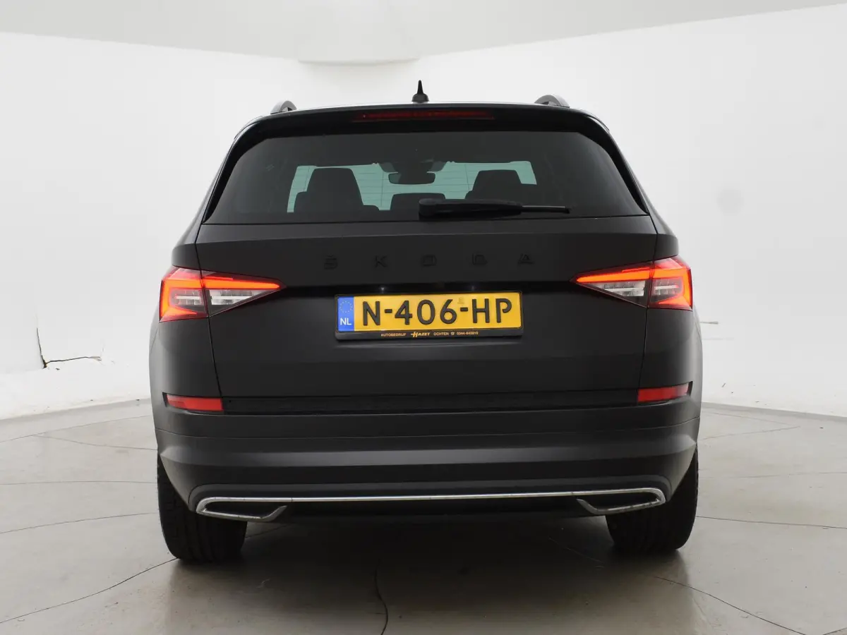 1.5 TSI 150 PK DSG AUT. 7-PERS SPORTLINE *MAT ZWART* + ADAPTIVE CRUISE | VIRTUAL COCKPIT | CAMERA | 20 INCH