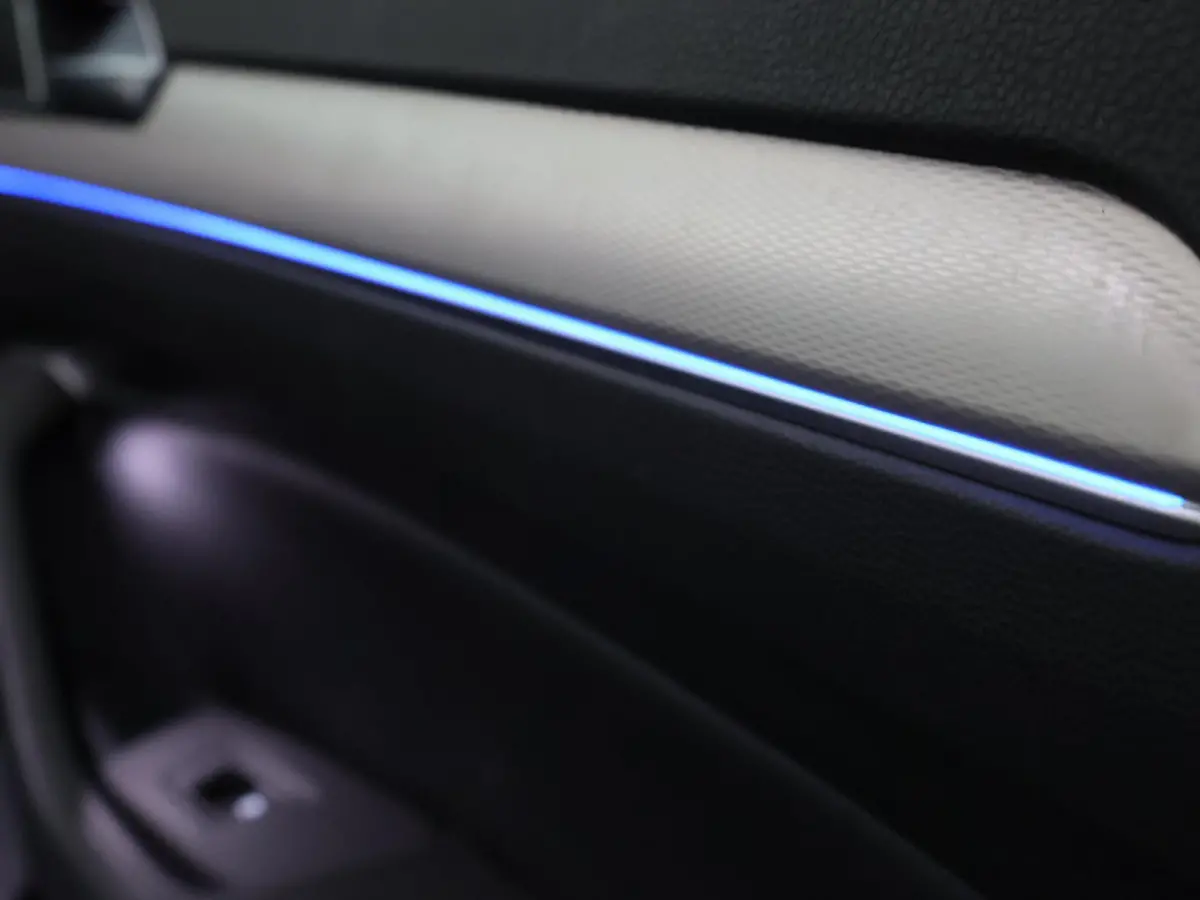 1.4 TSI GTE 218 PK + VIRTUAL COCKPIT / PANORAMA / TREKHAAK / CARPLAY