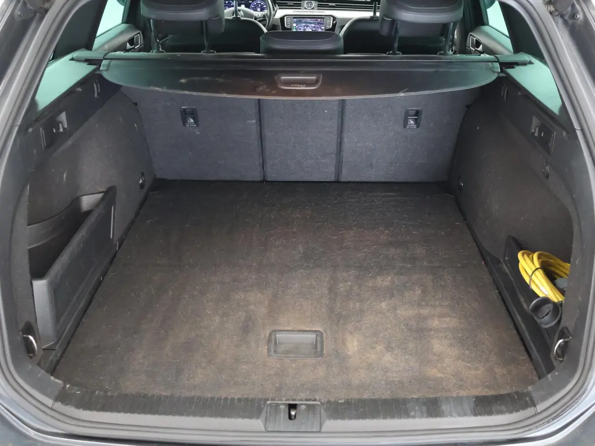 1.4 TSI GTE 218 PK + VIRTUAL COCKPIT / PANORAMA / TREKHAAK / CARPLAY