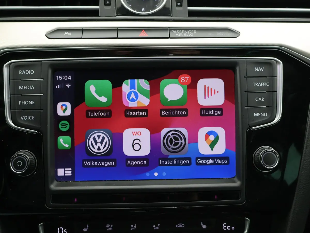 1.4 TSI GTE 218 PK + VIRTUAL COCKPIT / PANORAMA / TREKHAAK / CARPLAY