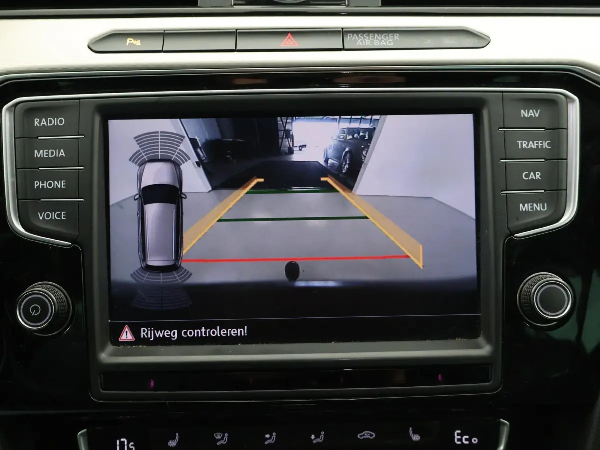1.4 TSI GTE 218 PK + VIRTUAL COCKPIT / PANORAMA / TREKHAAK / CARPLAY