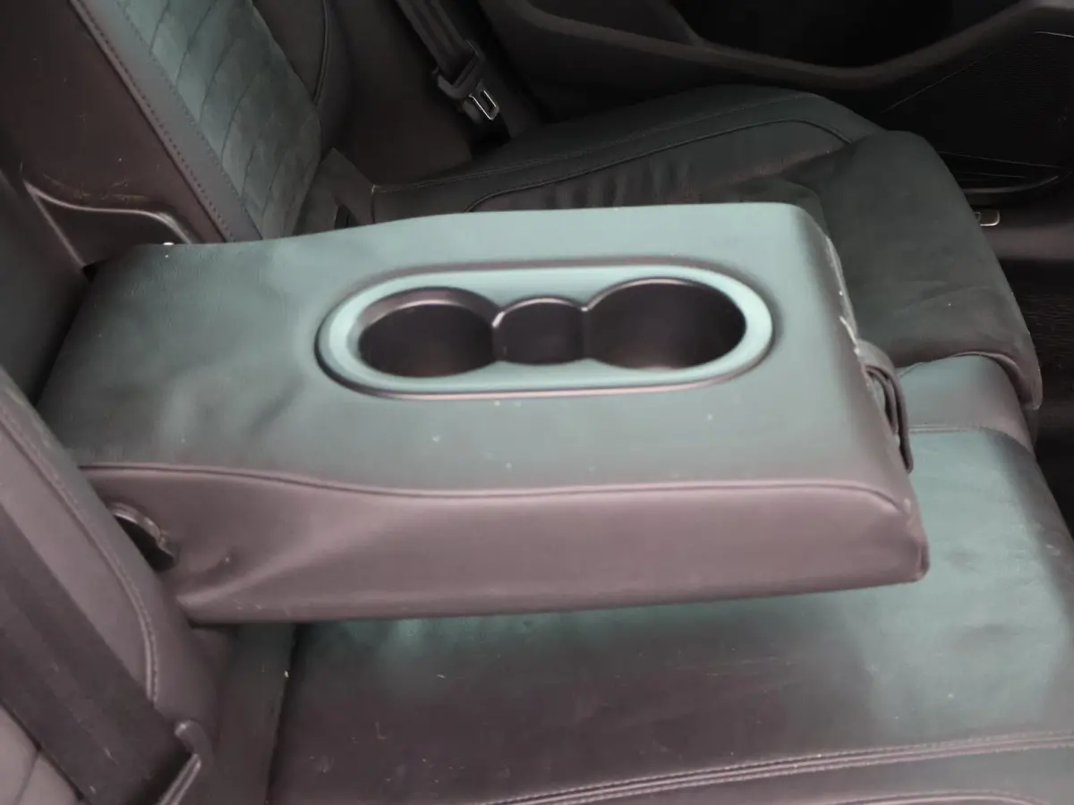 1.4 TSI GTE 218 PK + VIRTUAL COCKPIT / PANORAMA / TREKHAAK / CARPLAY