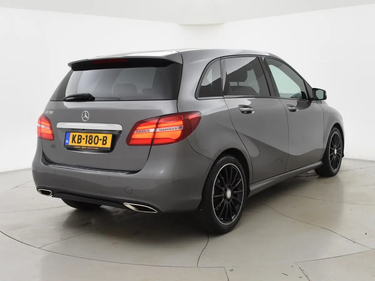 200 AUT7 156 PK AMG SPORT + NIGHT PACK | TREKHAAK | CAMERA | COMAND NAVIGATIE