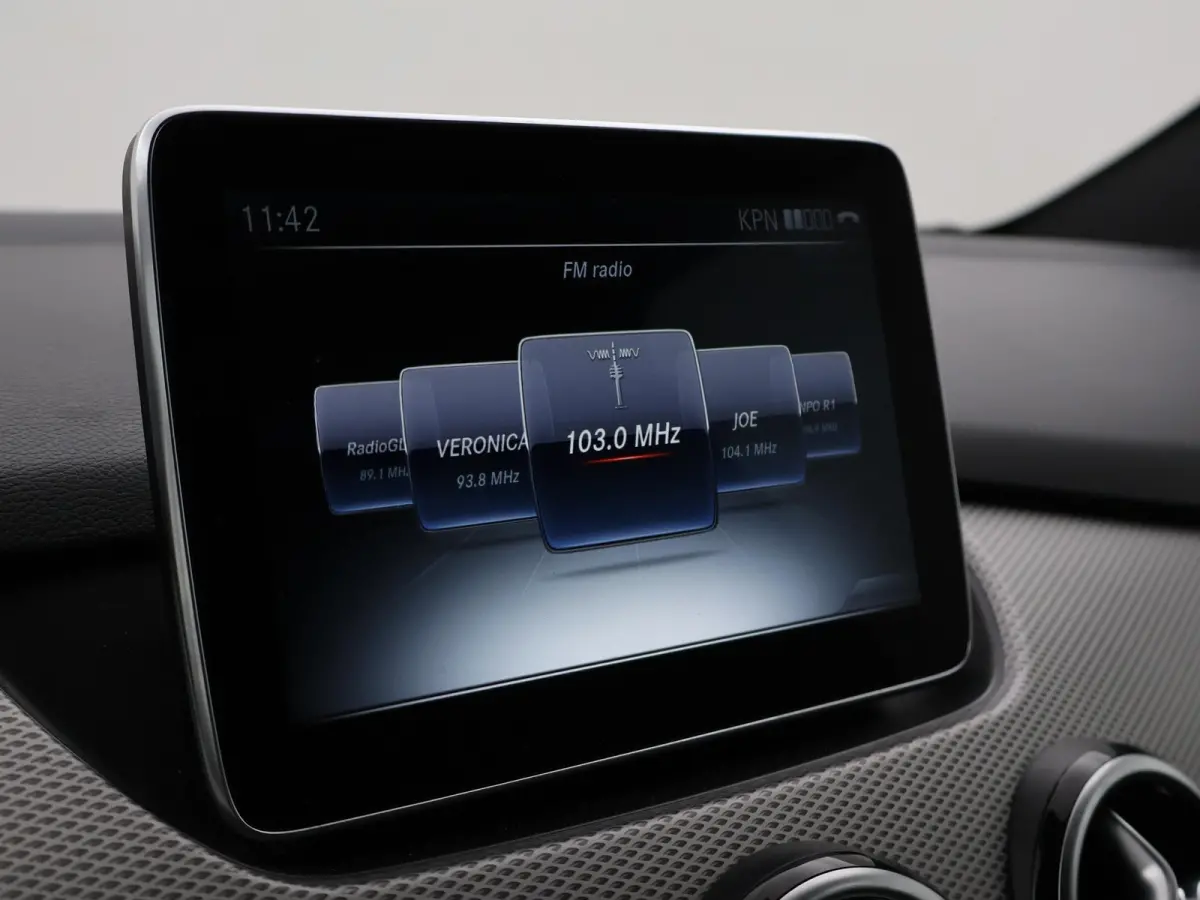 200 AUT7 156 PK AMG SPORT + NIGHT PACK | TREKHAAK | CAMERA | COMAND NAVIGATIE
