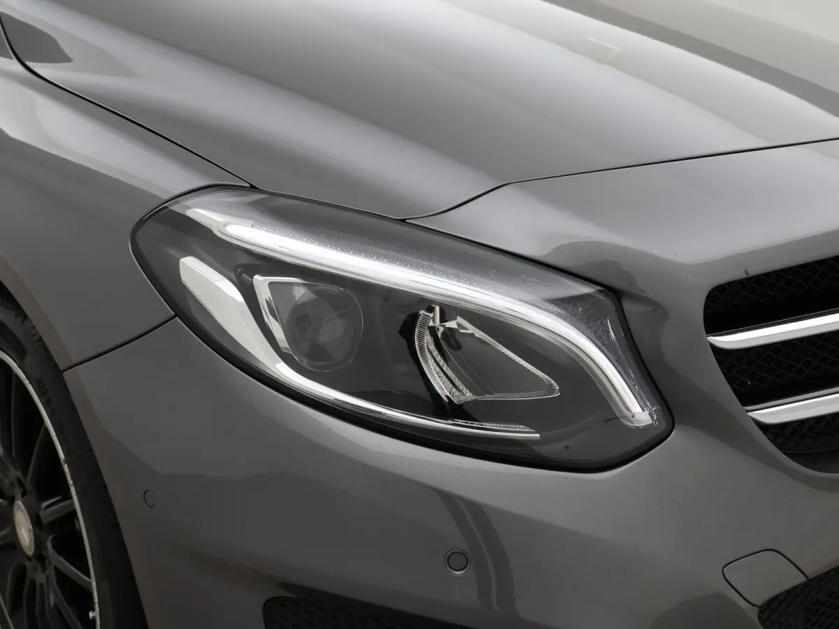 200 AUT7 156 PK AMG SPORT + NIGHT PACK | TREKHAAK | CAMERA | COMAND NAVIGATIE