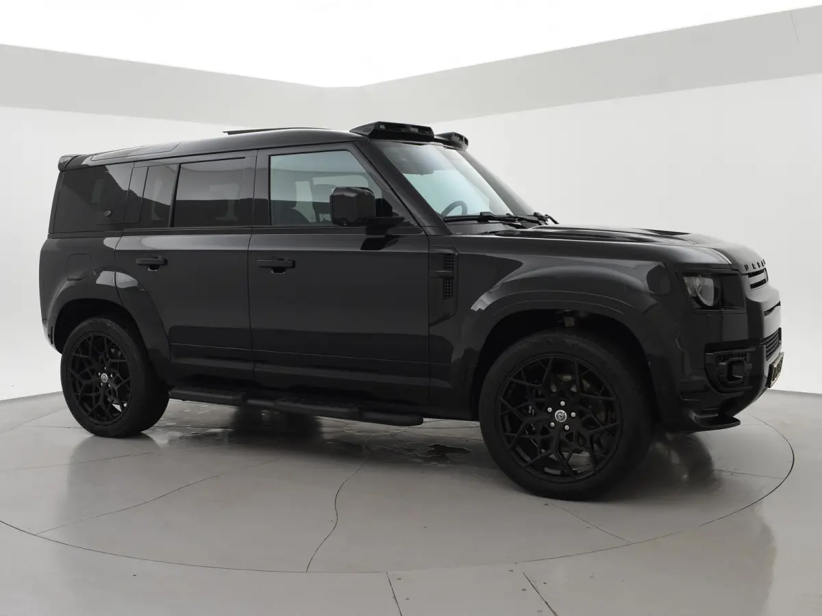P525 5.0 V8 SUPERCHARGED URBAN + MILLTEK UITLAAT | 22 INCH | WEGKL. TREKHAAK