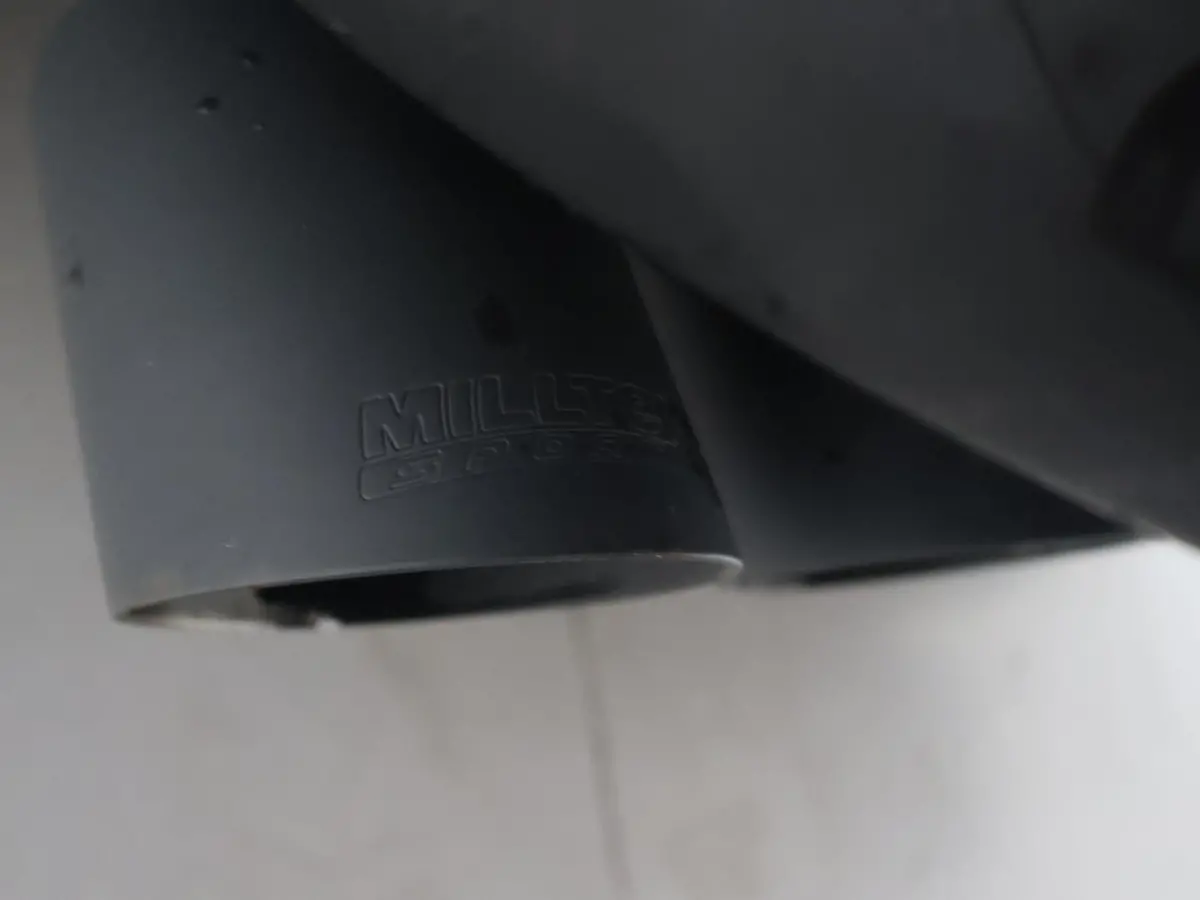 P525 5.0 V8 SUPERCHARGED URBAN + MILLTEK UITLAAT | 22 INCH | WEGKL. TREKHAAK