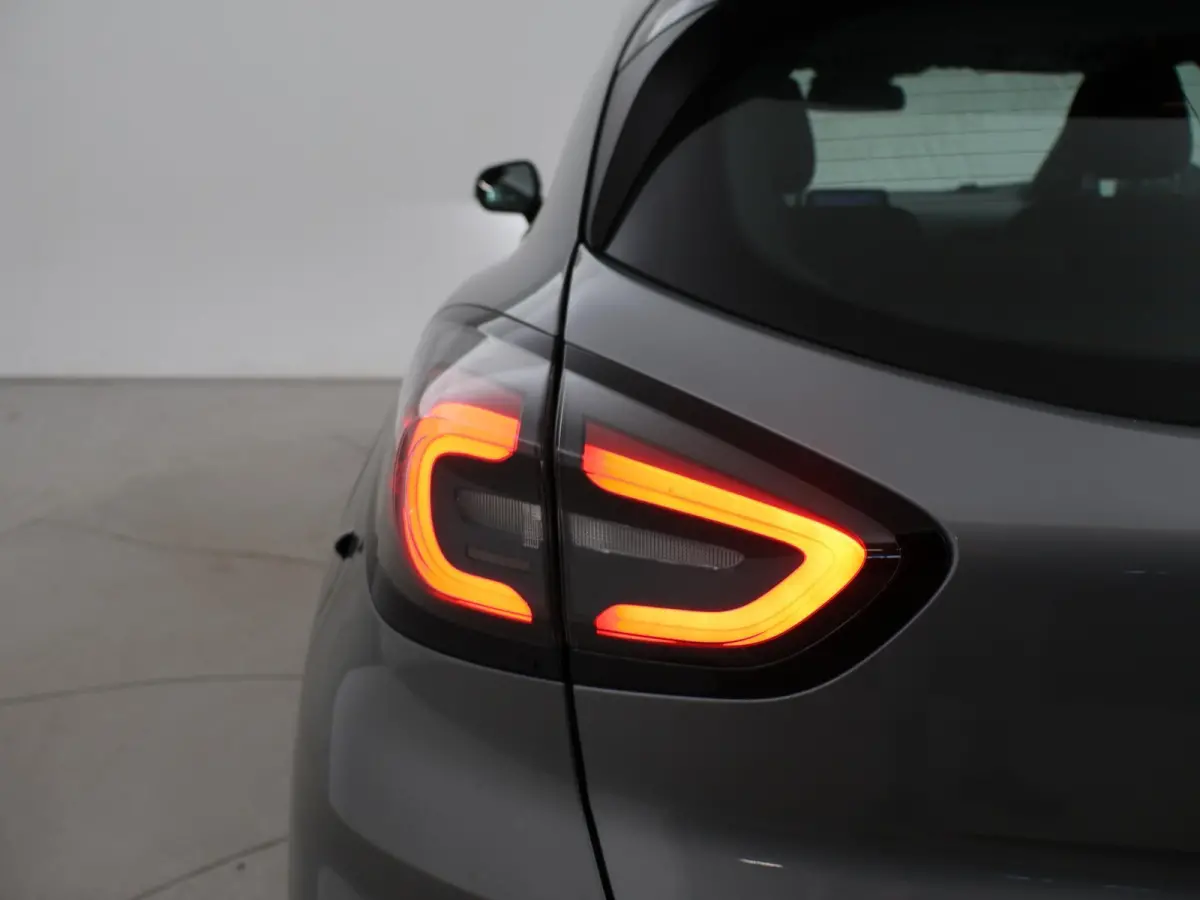 1.0 ECOBOOST AUT. ST-LINE + CAMERA | LED | CARPLAY