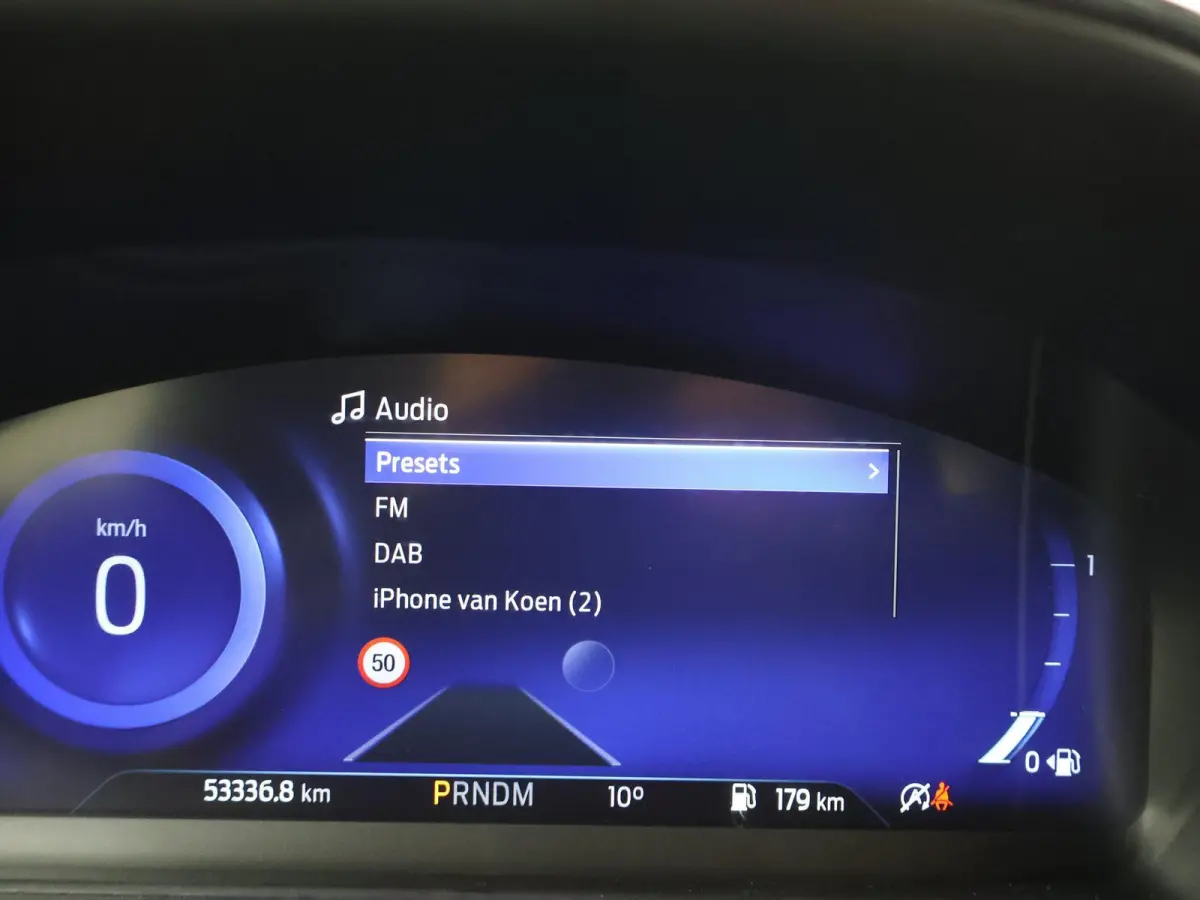 1.0 ECOBOOST AUT. ST-LINE + CAMERA | LED | CARPLAY