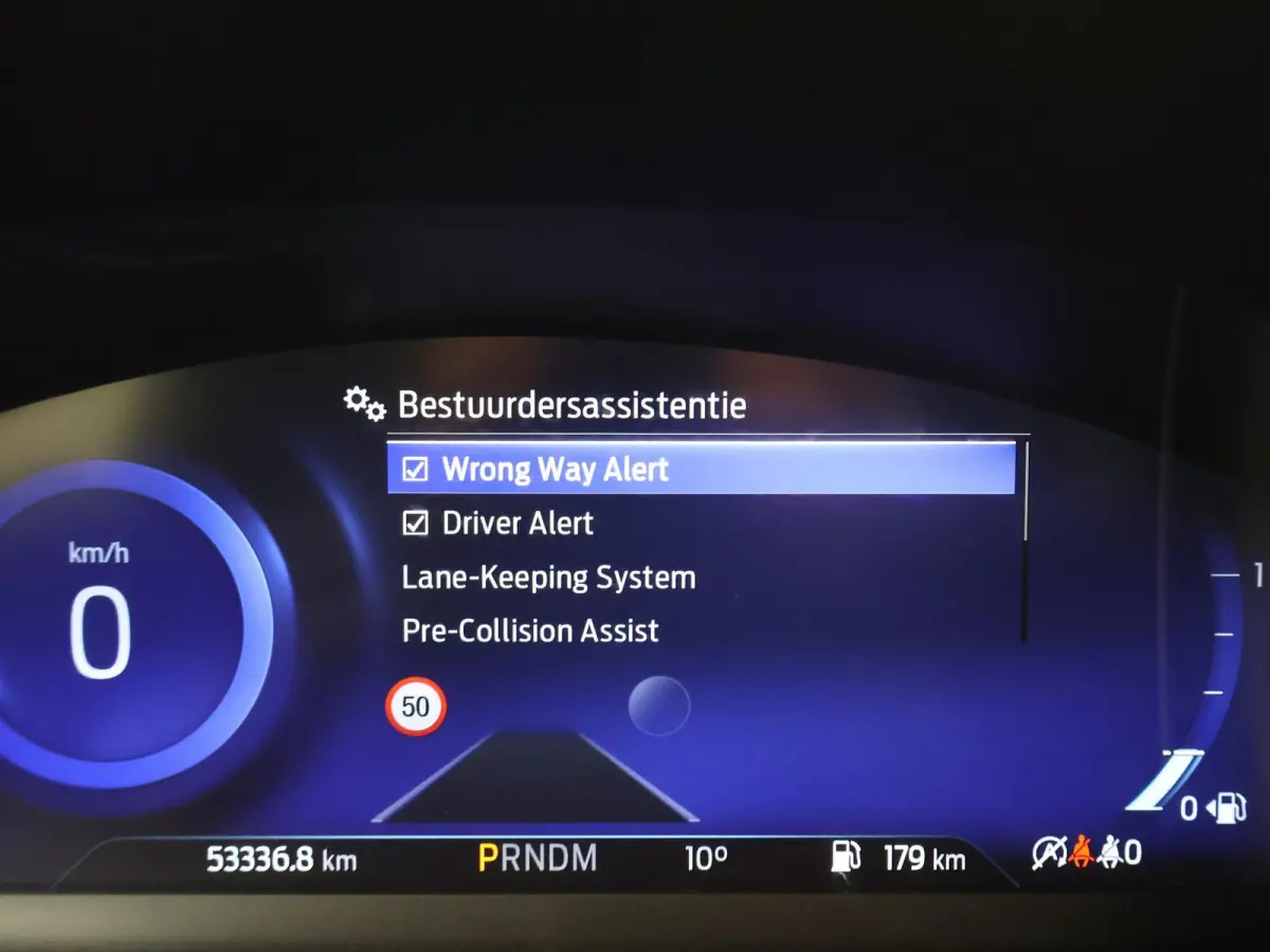 1.0 ECOBOOST AUT. ST-LINE + CAMERA | LED | CARPLAY