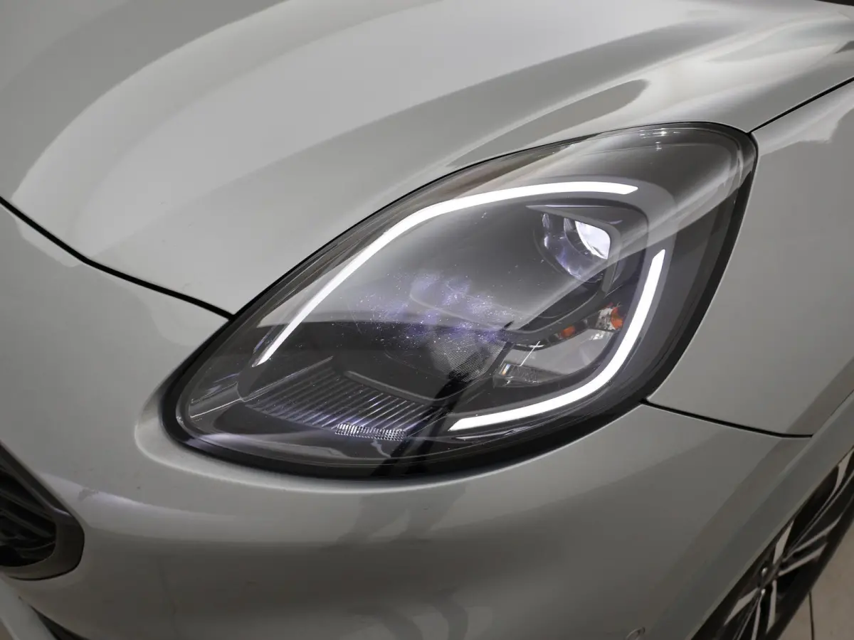 1.0 ECOBOOST AUT. ST-LINE + CAMERA | LED | CARPLAY
