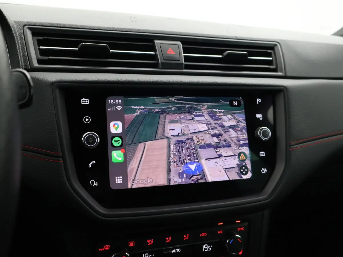 1.0 TSI AUT. FR SPORT + ADAPTIVE CRUISE | CAMERA VIRTUAL COCKPIT | TREKHAAK | APPLE CARPLAY | LED | STOELVERWARMING