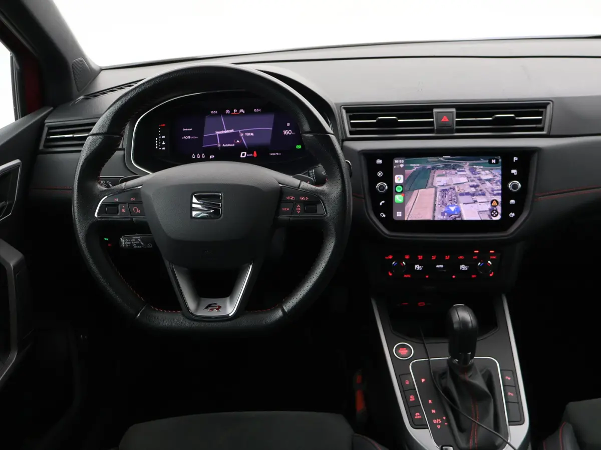 1.0 TSI AUT. FR SPORT + ADAPTIVE CRUISE | CAMERA VIRTUAL COCKPIT | TREKHAAK | APPLE CARPLAY | LED | STOELVERWARMING