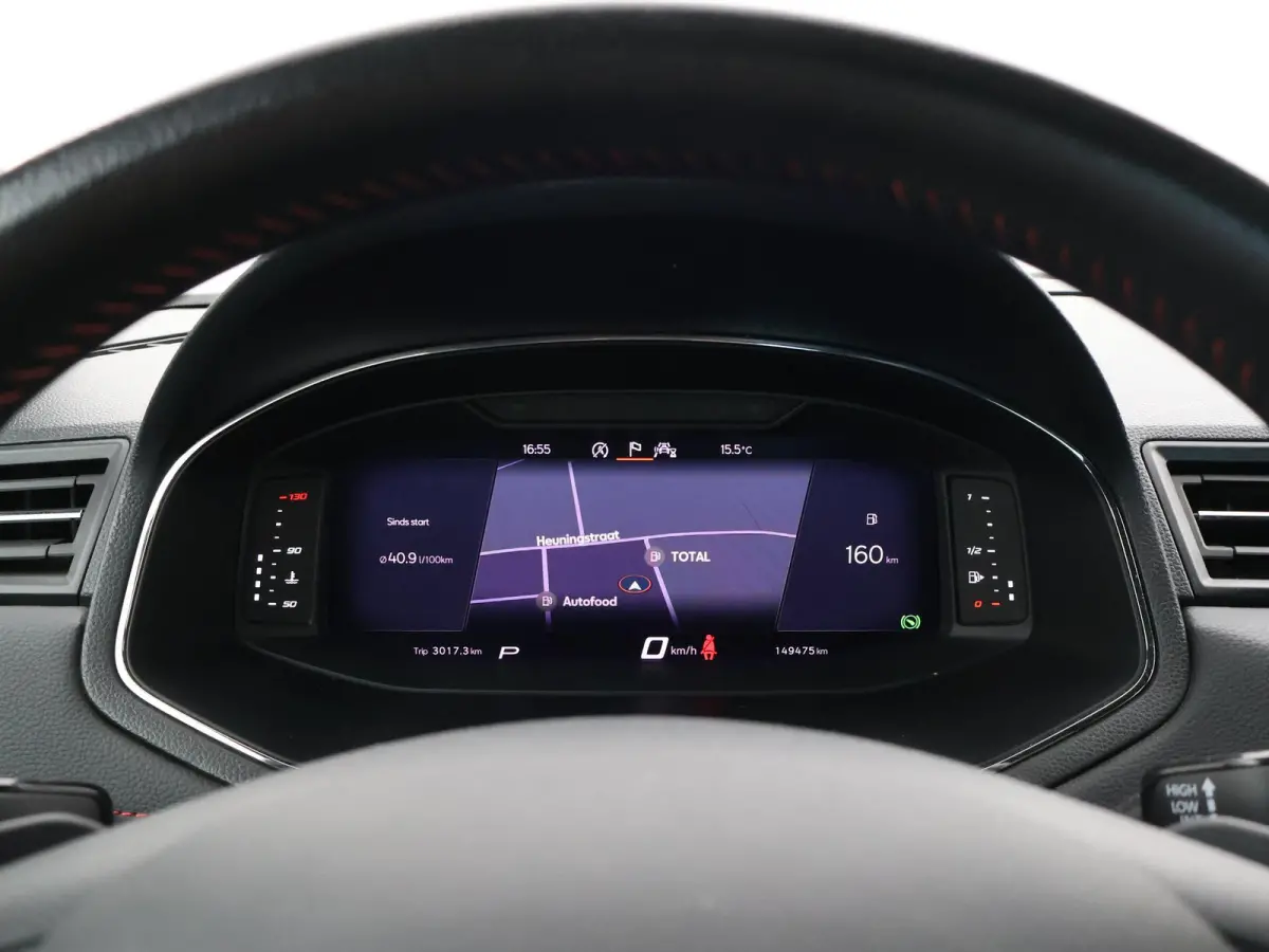 1.0 TSI AUT. FR SPORT + ADAPTIVE CRUISE | CAMERA VIRTUAL COCKPIT | TREKHAAK | APPLE CARPLAY | LED | STOELVERWARMING