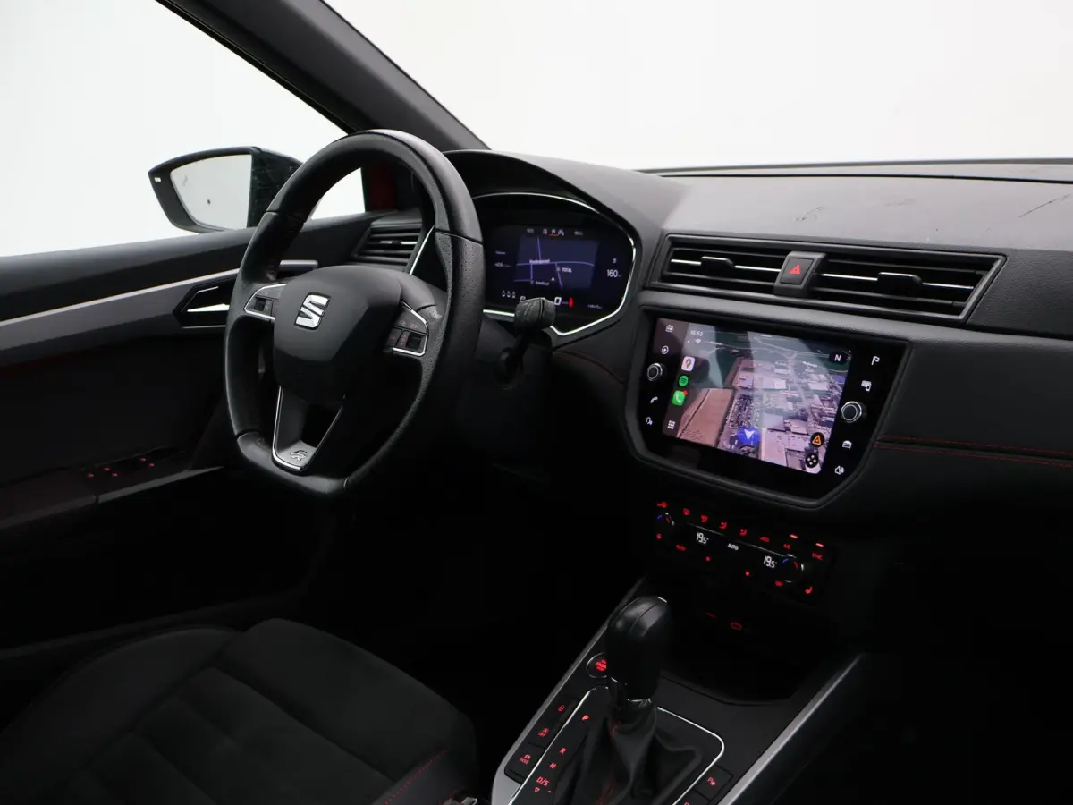 1.0 TSI AUT. FR SPORT + ADAPTIVE CRUISE | CAMERA VIRTUAL COCKPIT | TREKHAAK | APPLE CARPLAY | LED | STOELVERWARMING