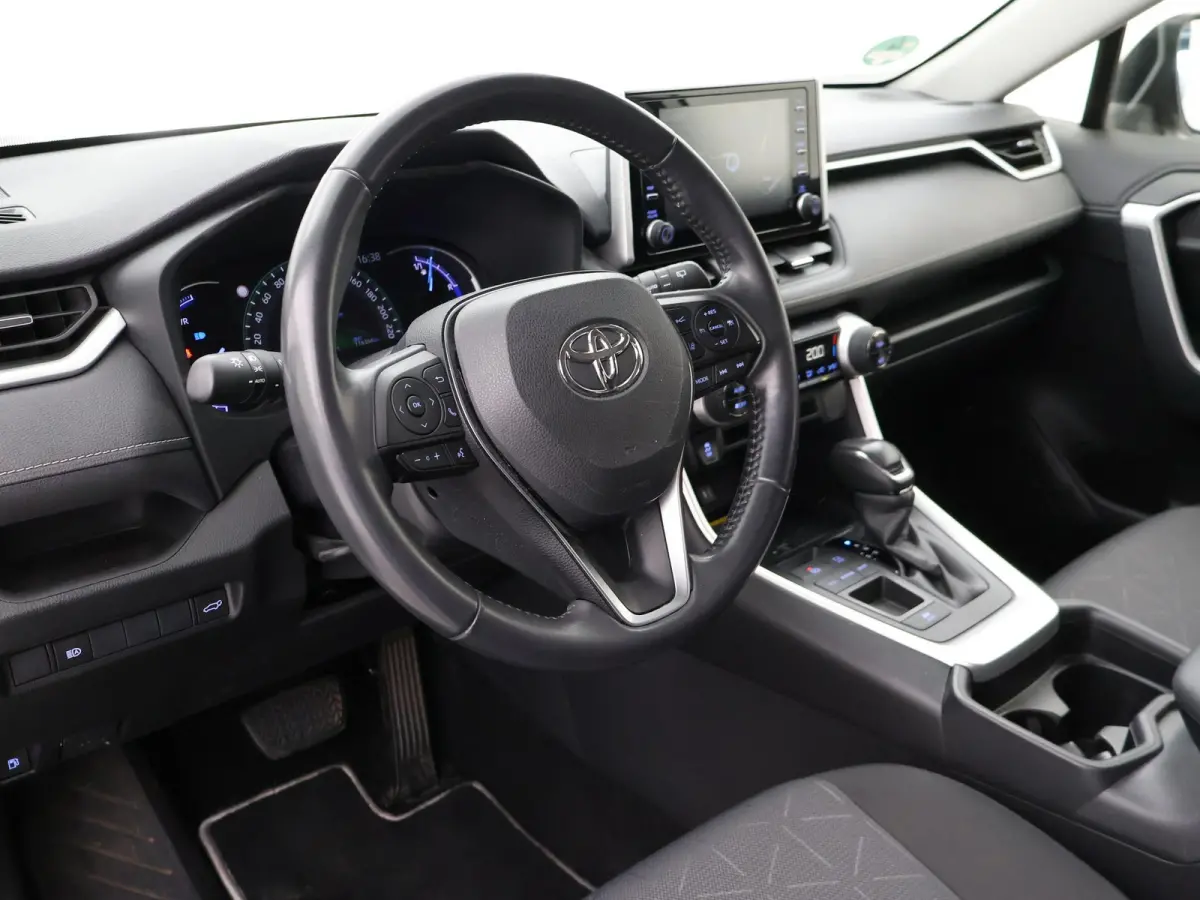 2.5 HYBRID 218 PK NIEUW MODEL + ADAPTIVE CRUISE CAMERA | 18 INCH | ELEKTR. KLEP | PRIVACY GLASS
