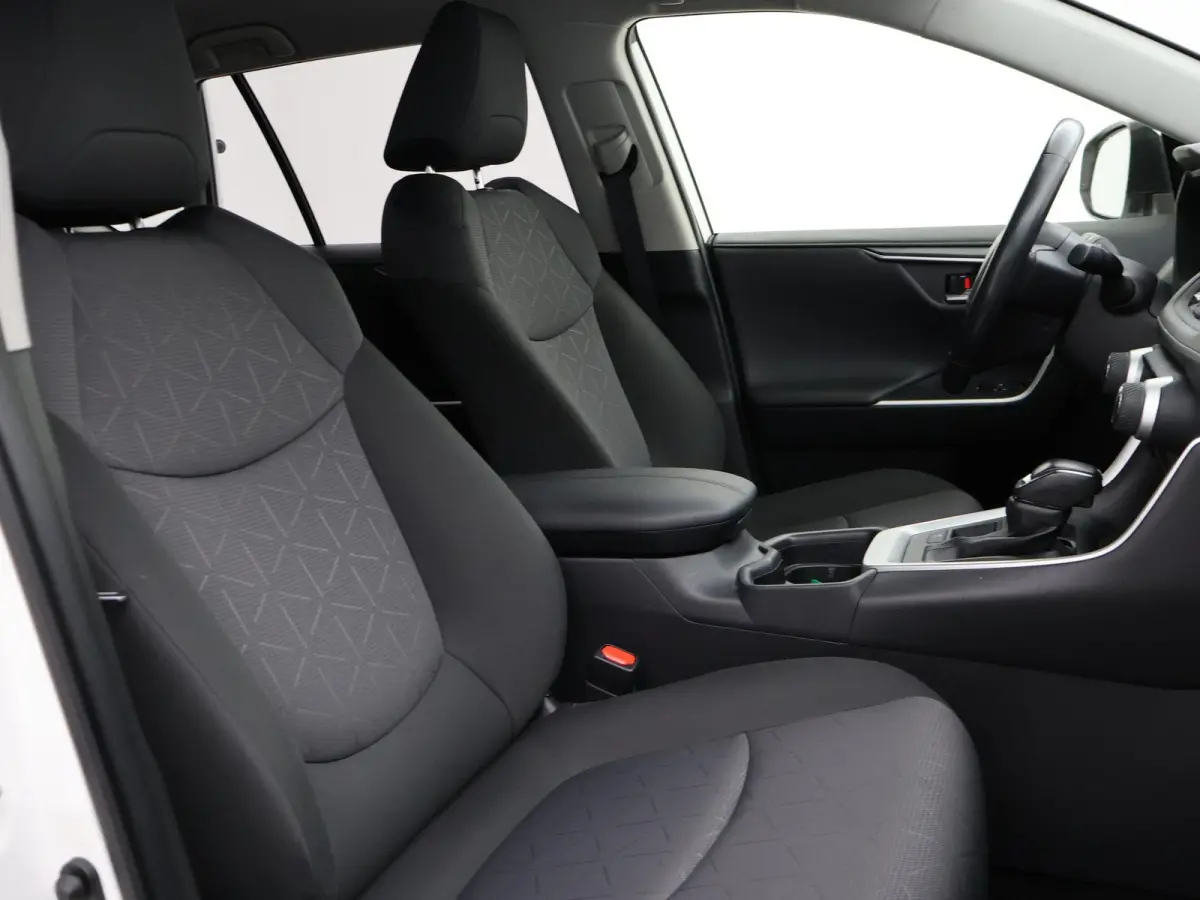 2.5 HYBRID 218 PK NIEUW MODEL + ADAPTIVE CRUISE CAMERA | 18 INCH | ELEKTR. KLEP | PRIVACY GLASS