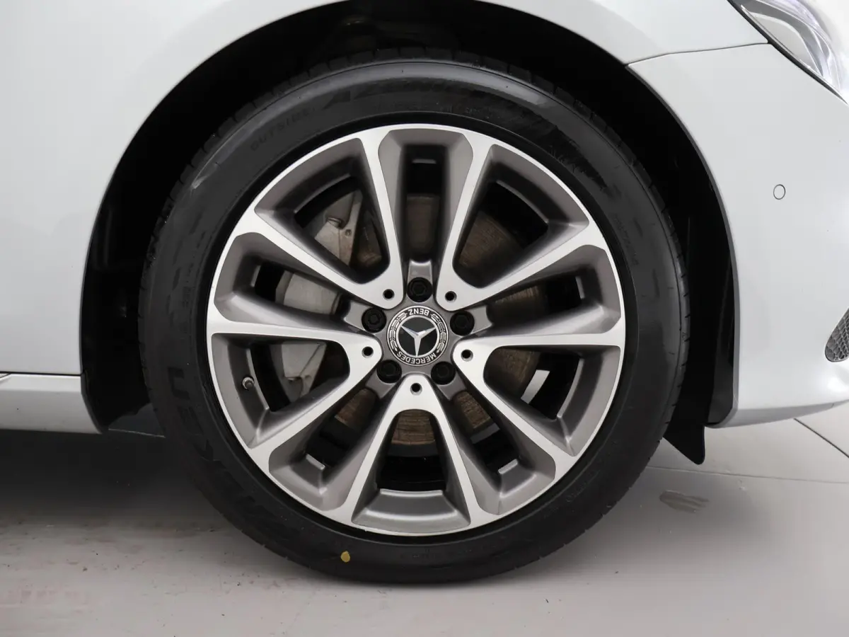 350e PLUG-IN HYBRID + HEAD-UP | DISTRONIC+ | SFEERVERLICHTING | LUCHTVERING