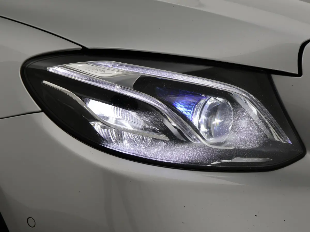 350e PLUG-IN HYBRID + HEAD-UP | DISTRONIC+ | SFEERVERLICHTING | LUCHTVERING