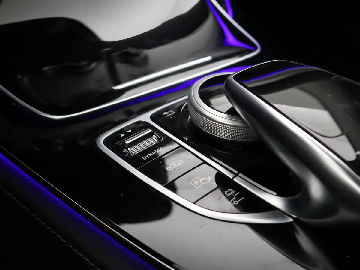 350e PLUG-IN HYBRID + HEAD-UP | DISTRONIC+ | SFEERVERLICHTING | LUCHTVERING